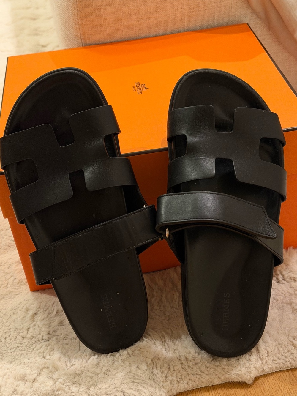 Hermes Authentic women's Chypre 40 US 8.5-9 Black Leather Slide Sandals